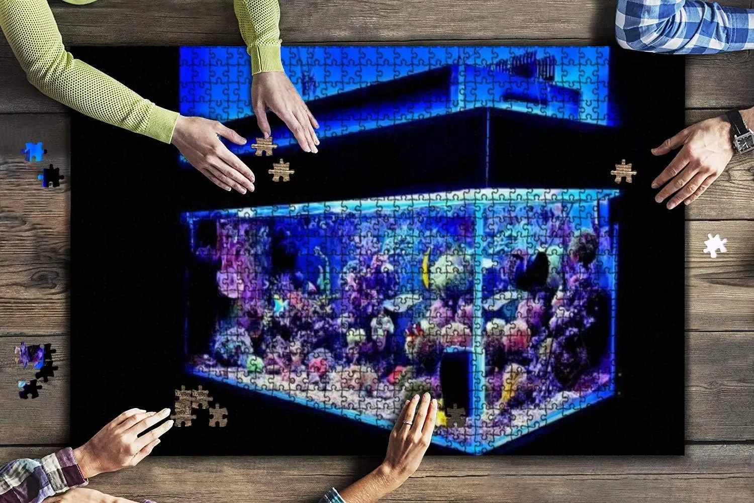 1000 Piece Saltwater Coral Reef Aquarium Fish Tank Marine Aquarium Fishes Stock Large Piece Jigsaw Puzzles for Adults Educational Toy for Kids Creative Games Entertainment Wooden Puzzles Home Decor