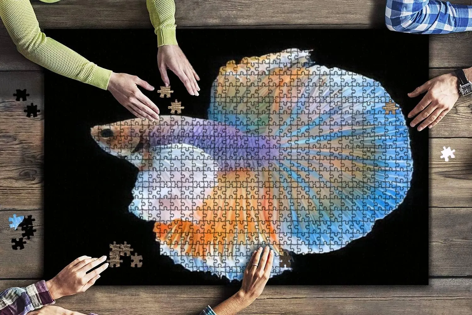 1000 Piece Yellow Betta Fish Spread Tail Feathers Siamese Fighting Fish Betta Large Piece Jigsaw Puzzles for Adults Educational Toy for Kids Creative Games Entertainment Wooden Puzzles Home Decor
