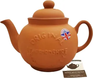 Classic Terracotta Teapot with Logo | Hand Made 4 Cup Teapot | Made with Staffordshire Red Clay | Traditional Teapot for Teabags | Authentic, Made in England Teapot | 36 Ounces