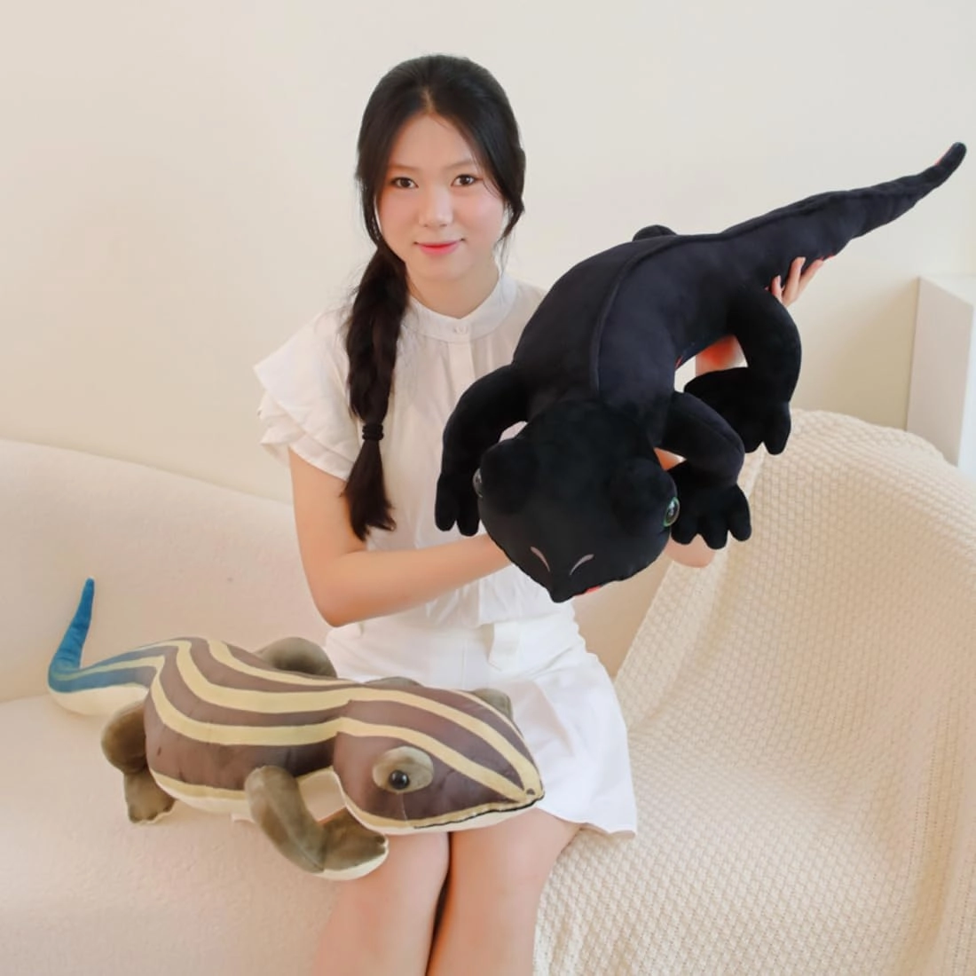 ELAINREN Realistic Brown Lizard Plush Toy Soft Chameleon Stuffed Large Pillow Fluffy Lizard Plushie Lifelike Chameleon Doll Gifts/35.4''
