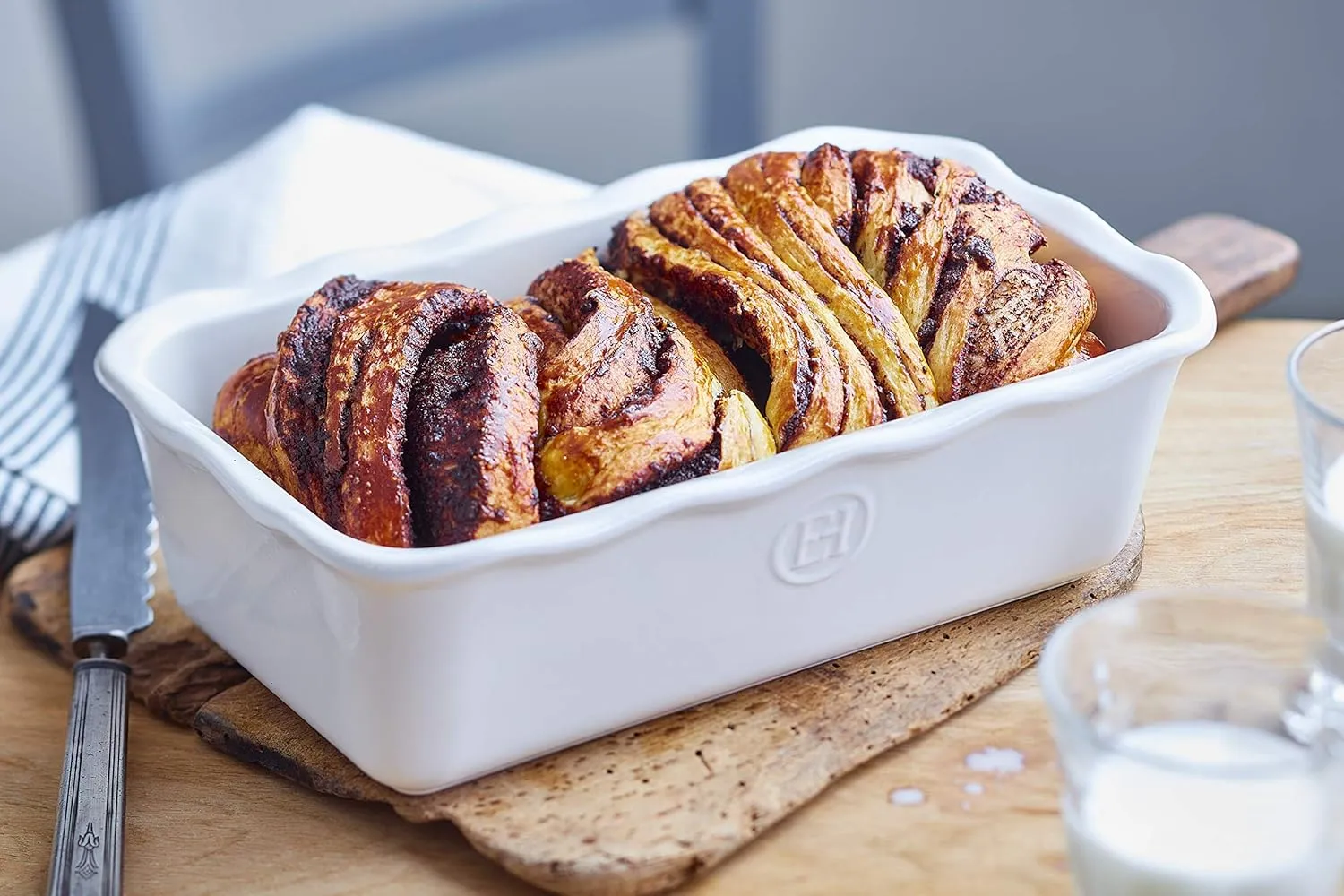 Emile Henry Modern Classic Loaf Pan, 10 x 5.8 x 3.1 inches, Twilight
