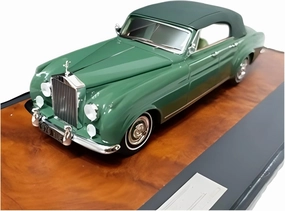 for Rolls Royce Silver Cloud H.J Mulliner 1962 1 43 Classic Resin Static Car Model Display Souvenir Non-Remote App Controlled Toys