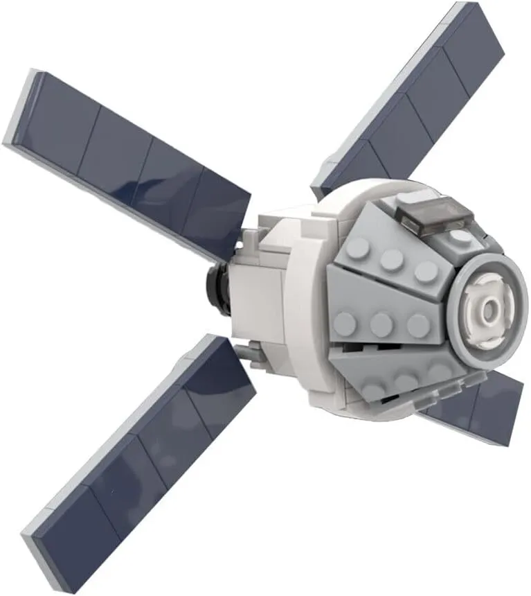 Orion Spacecraft Spaceship Model 1:110 Scale 174 Pieces MOC Build Adults Gift for Age 18 