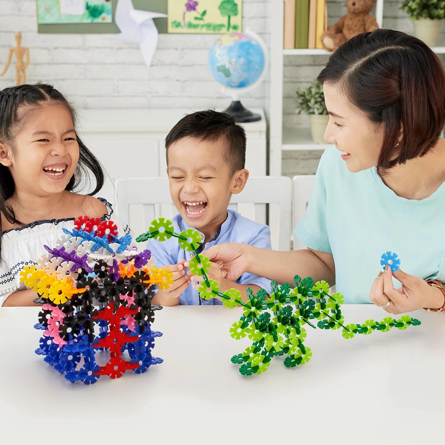 PicassoTiles Building Chips 600 Pieces Interlocking Construction Chips Creative Disc Block Toy Set STEM Learning Toys for Early Education and Child Brain Development Kids Boys Girls Age 3 and Up PTF60