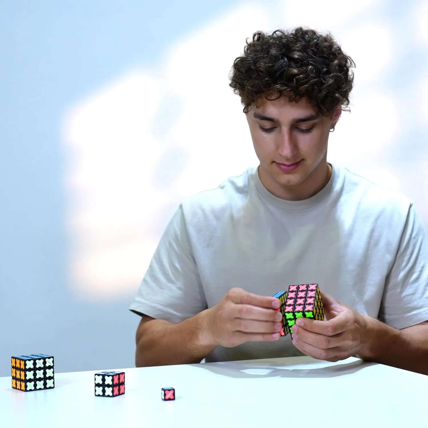 TOSY Magnet Cube 2x2 - 8 Blocks, 2 in 1 Toy: 2x2x2 Puzzle Cube and Customizable Infinity Cube, Glowing, UV Flashlight Accessory, Fidget/Sensory/STEAM Magnet Tiles Toy