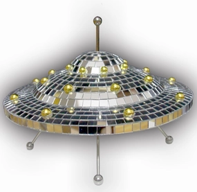 UFO Spaceship Disco Ball Vintage Mirror Reflective UFO Space Art Crafts Creative Flying Saucer Disco Mirror Ball for Desktop,Bookshelf,Bedside,Handmade Gifts, Funny Christmas Decorations (9*6.3inch)